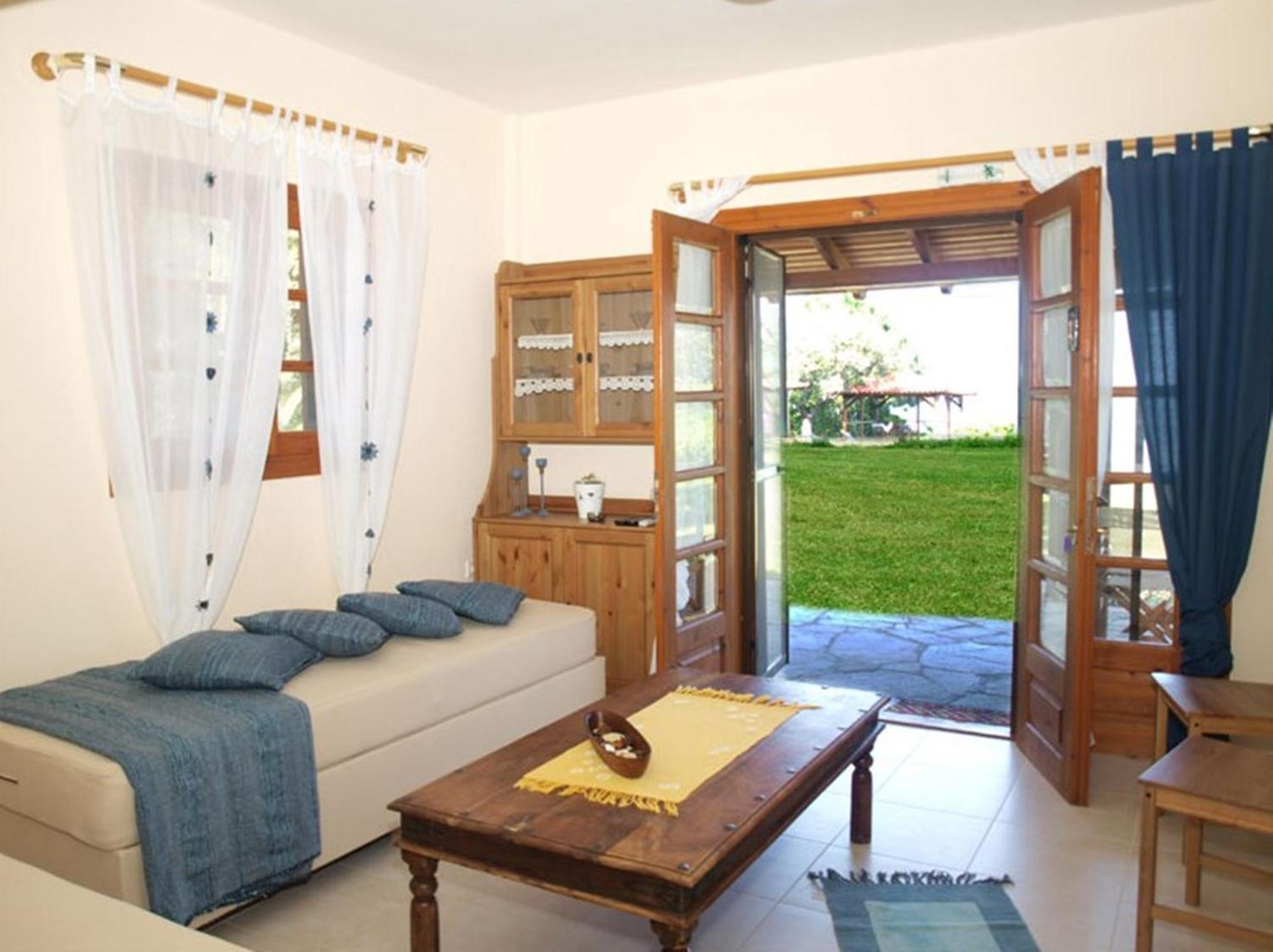 Filippos Resort By The Sea Vourvourou Exterior photo